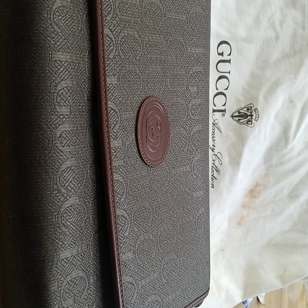 Brown purse/ clutch without strap